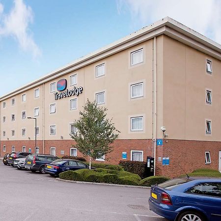 Travelodge Cheltenham Esterno foto