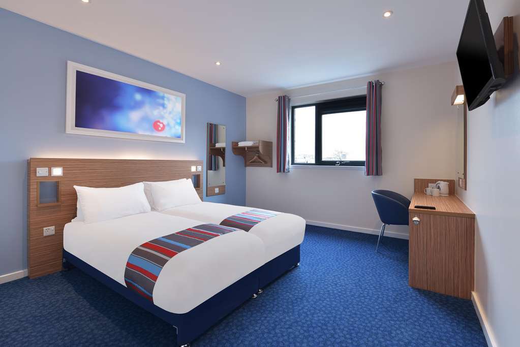 Travelodge Cheltenham Camera foto